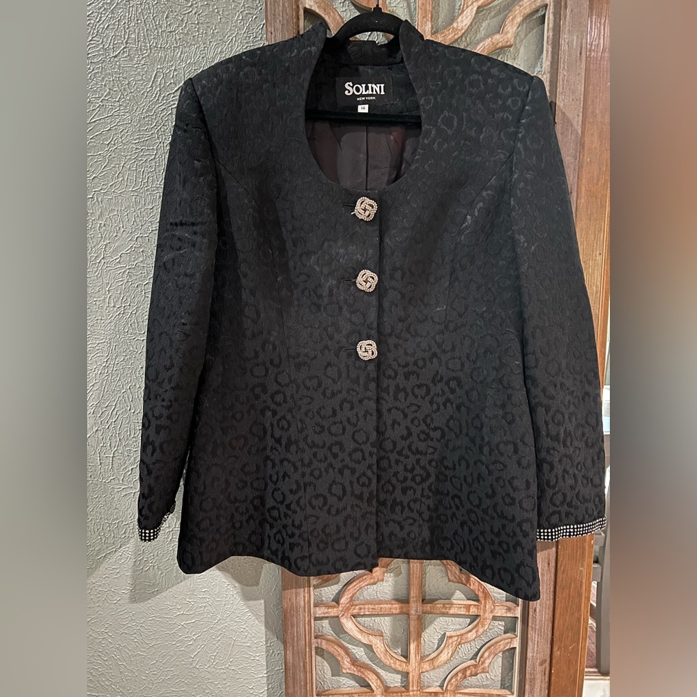 Solini Vintage Unique Accented Blazer
